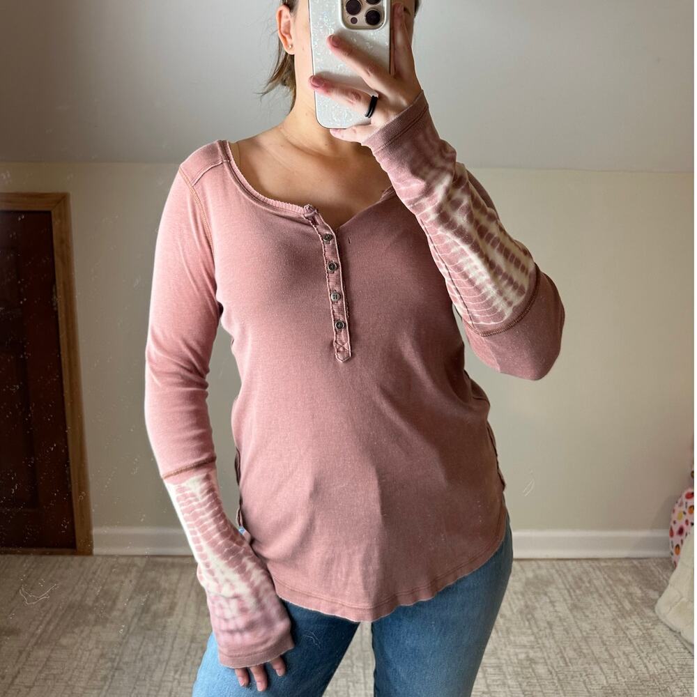 Anthropologie: Mauve Pink Tie Dye Henley Long Sleeve Top